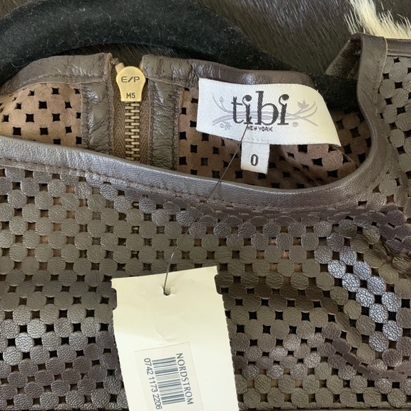 Tibi perforated brown leather crop top size 0 NWT - Picture 2 of 4